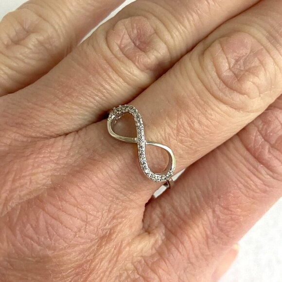 Sterling Silver 925 YGI Round Cubic Zirconia CZ Infinity Symbol Ring Size 7.75 - Picture 3 of 16
